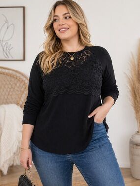 Torrid Black Lace Yoke Top 3X Plus Size 3/4 Sleeve Feminine Blouse